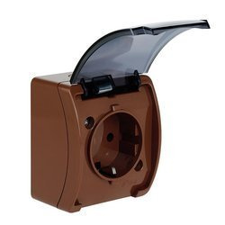 Priză etanșă simplă cu împământare tip Schuko cu capac fumuriu, maro, IP44 KOALA 181-52 ViPlast