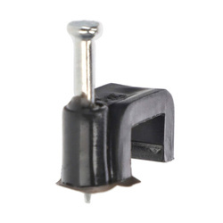 Suport de cablu FLOP YDYp2x2.5 8/6 negru pachet de 100 buc H.7013C Pawbol